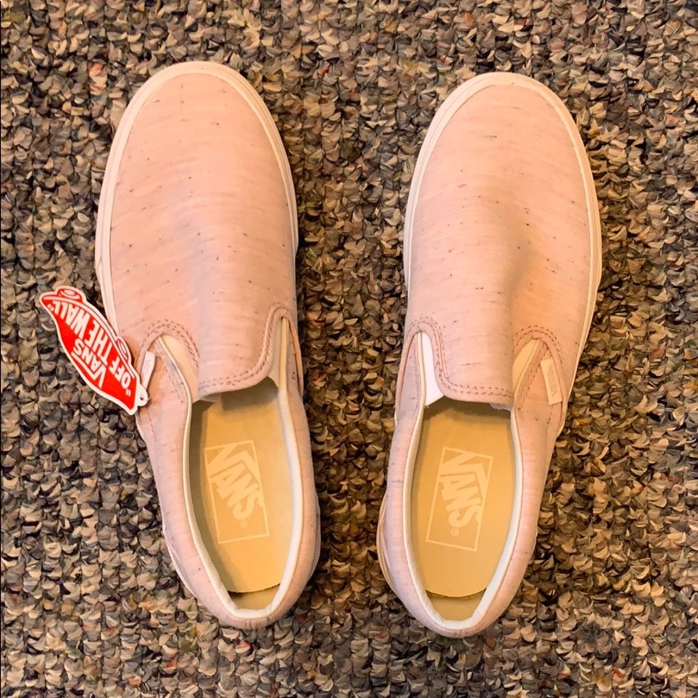 Slip-On Vans💕